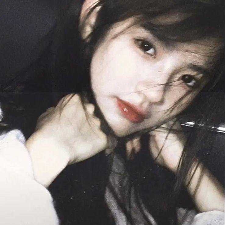 裸男怨女